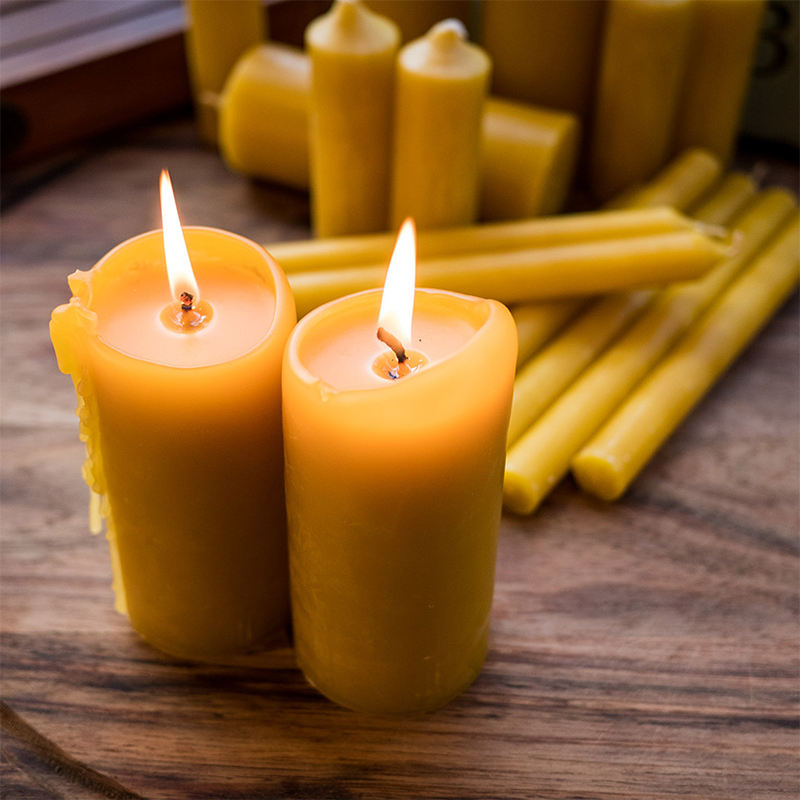 Making Beeswax Candles – Mother Earth News
